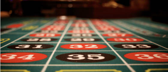 Play'n GO heeft een fantastisch pokerspel gelanceerd: 3-hands Casino Hold'em